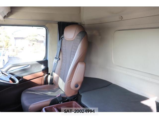 Hino PROFIA 2021-04 8871882-26