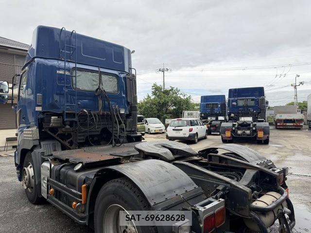 Hino PROFIA 2004-03 8871893-28