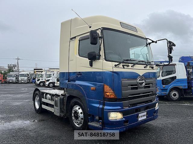 Hino PROFIA 2015-08 8881749-1