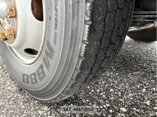 Hino PROFIA 2006-01 8881750-11