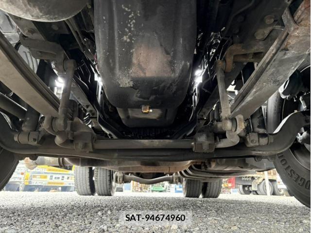 Hino PROFIA 2006-01 8881750-13