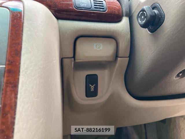 Toyota PROGRES 2005-04 6642270-9