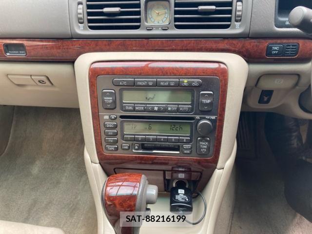 Toyota PROGRES 2005-04 6642270-6