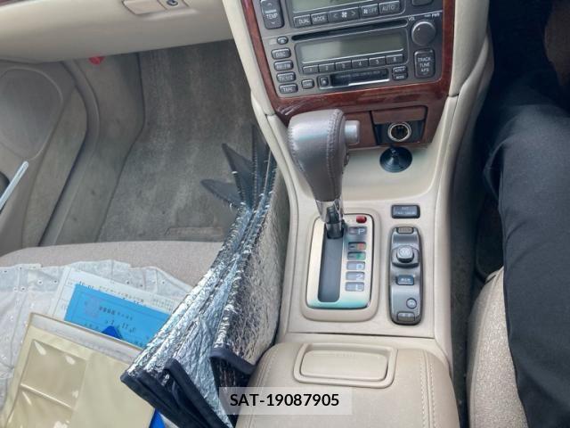 Toyota PROGRES 1999-07 6911620-17