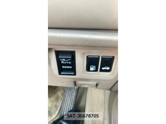Toyota PROGRES 2003-07 7393749-17