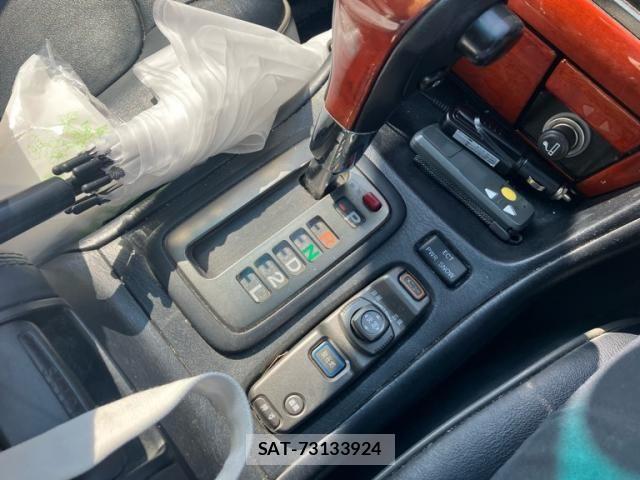 Toyota PROGRES 2000-06 7457084-11