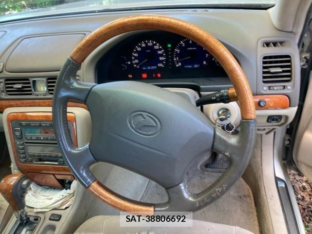 Toyota PROGRES 2001-12 8316613-18