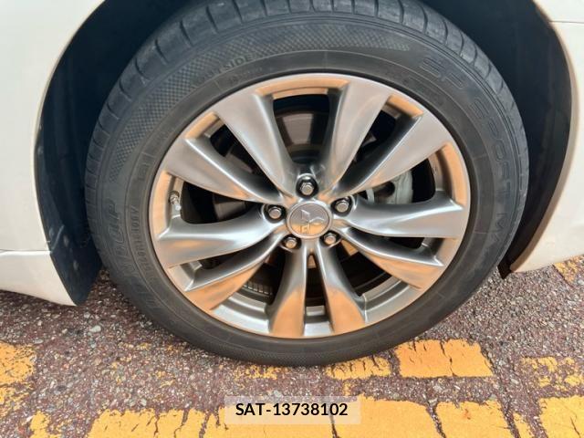 Mitsubishi PROUDIA 2013-09 7980736-6