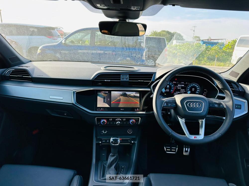 Audi Q3 2024 6804174-12