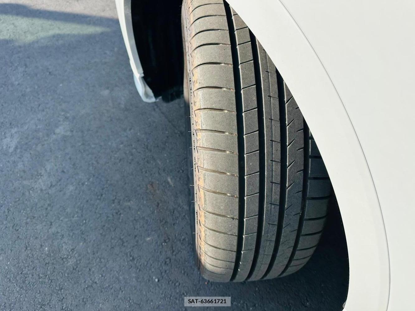 Audi Q3 2024 6804174-30