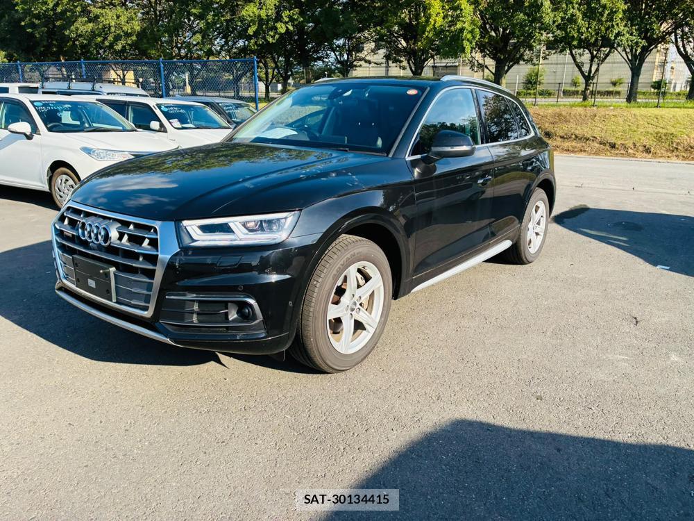 Audi Q5 2019-08 8281143-0