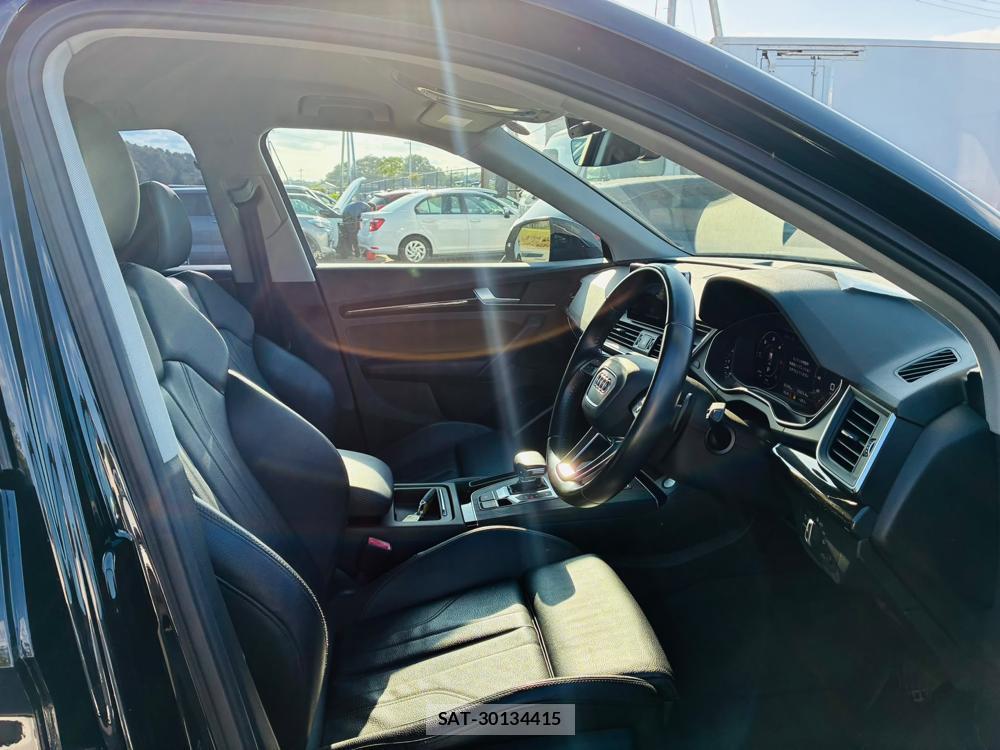 Audi Q5 2019-08 8281143-11
