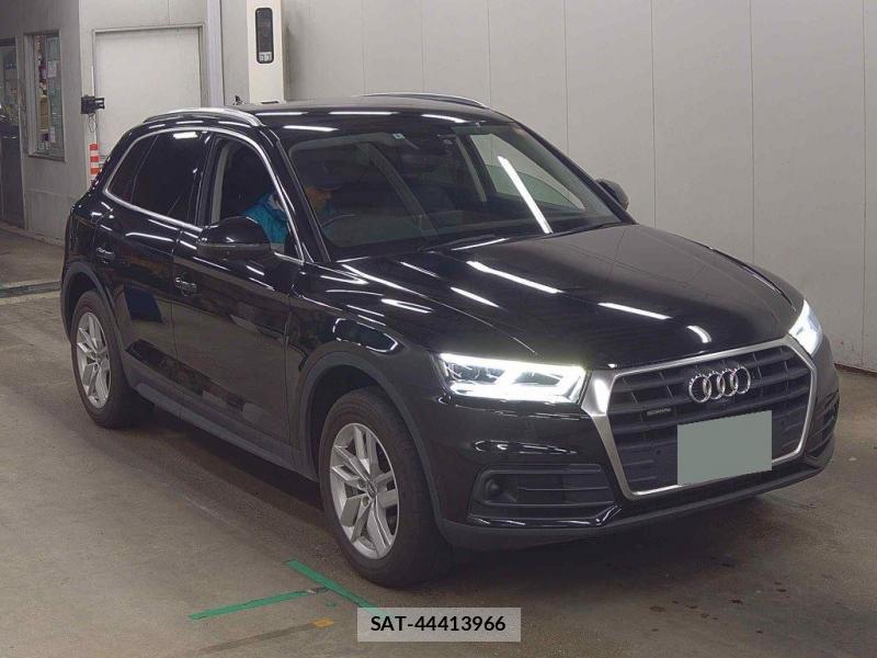 Audi Q5 2020-02 8857752-3