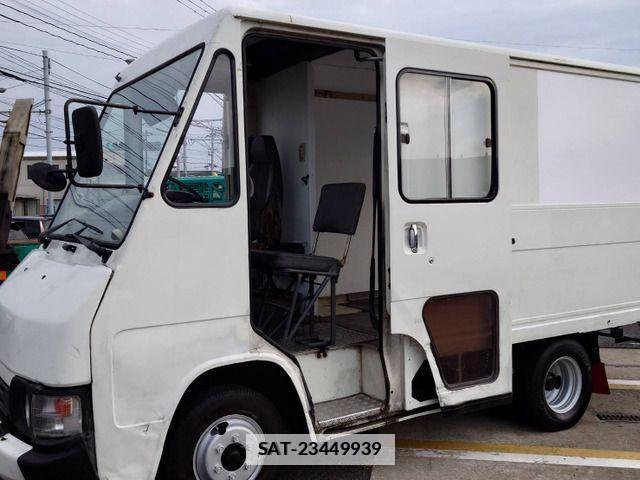 Toyota QUICK DELIVERY 1995-08 514956-15