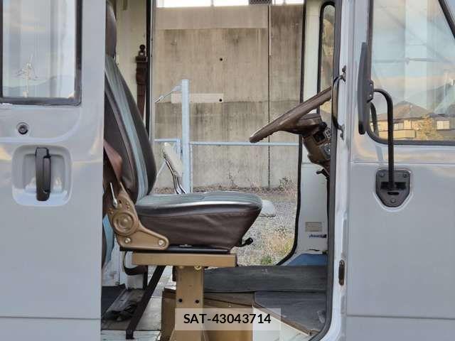 Toyota QUICK DELIVERY 1993-04 1905378-18