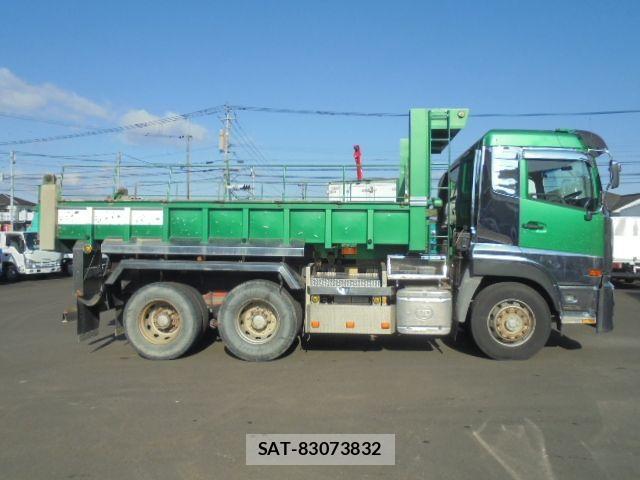 Nissan QUON 2011-09 762164-7
