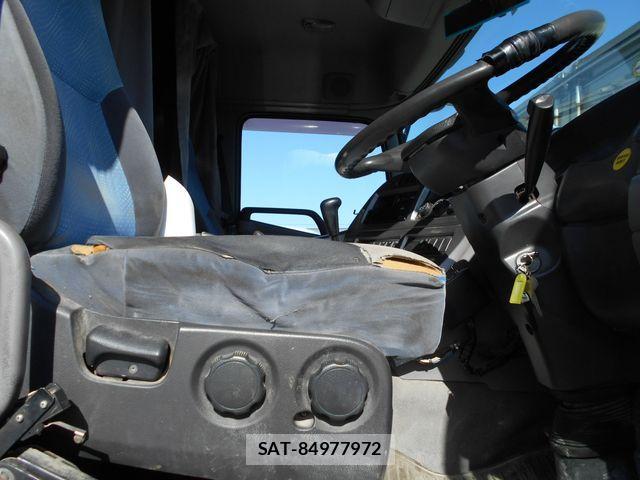 Nissan QUON 2008-08 863340-11