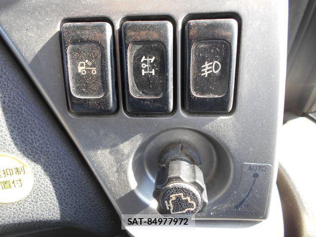 Nissan QUON 2008-08 863340-12