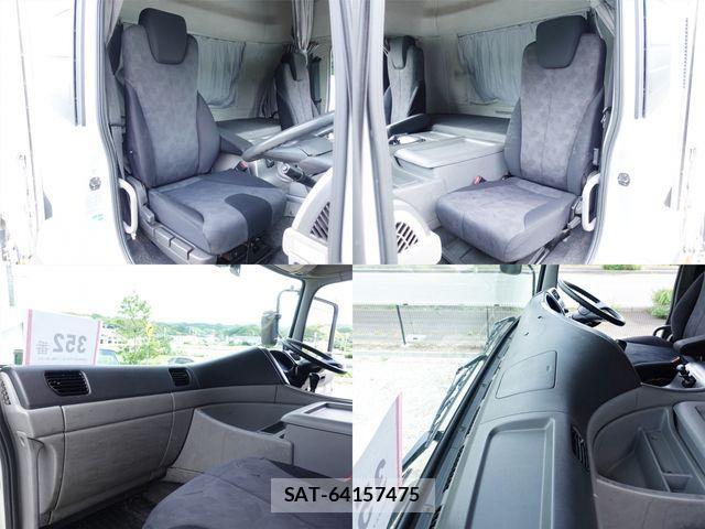 Nissan QUON 2015-05 1088162-15