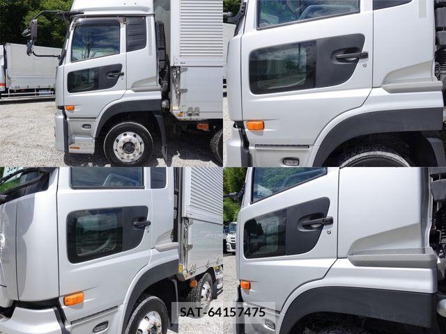 Nissan QUON 2015-05 1088162-6