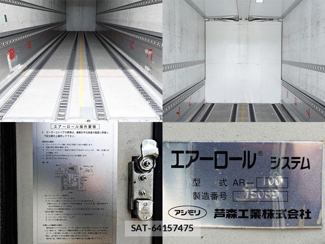 Nissan QUON 2015-05 1088162-8