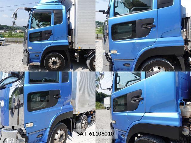 Nissan QUON 2017-12 1208244-6