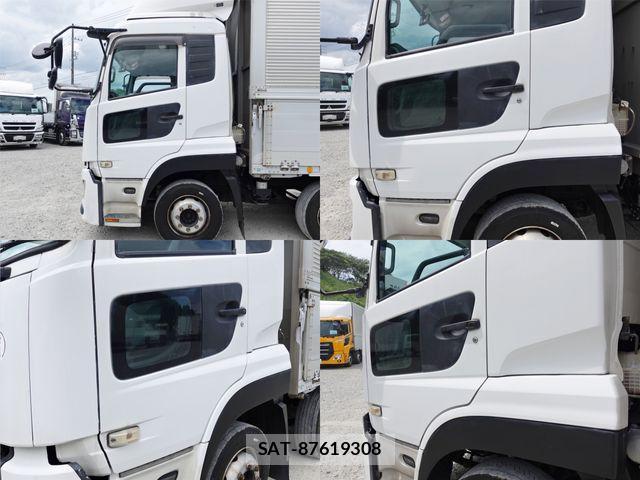 Nissan QUON 2018-08 1208245-6