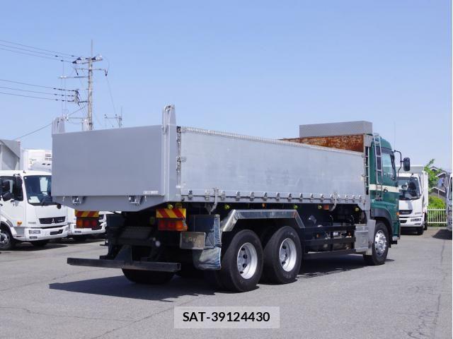 Nissan QUON 2014-06 1224310-3