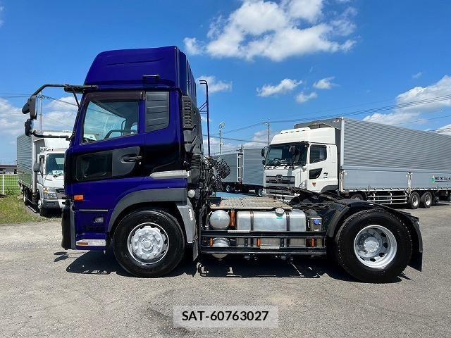 Nissan QUON 2014-01 1229298-9