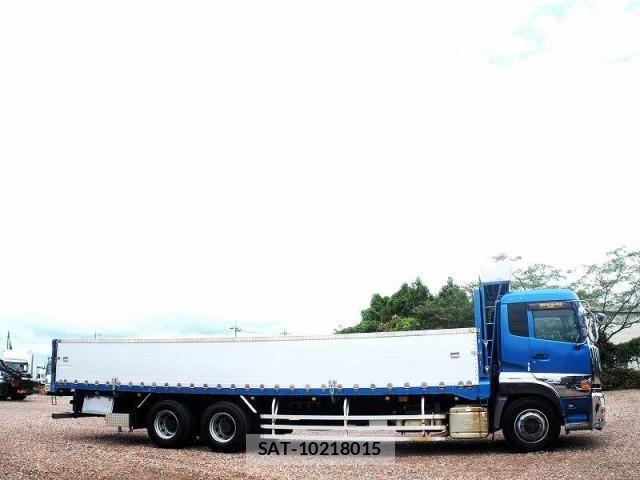 Nissan QUON 2013-07 1229295-5