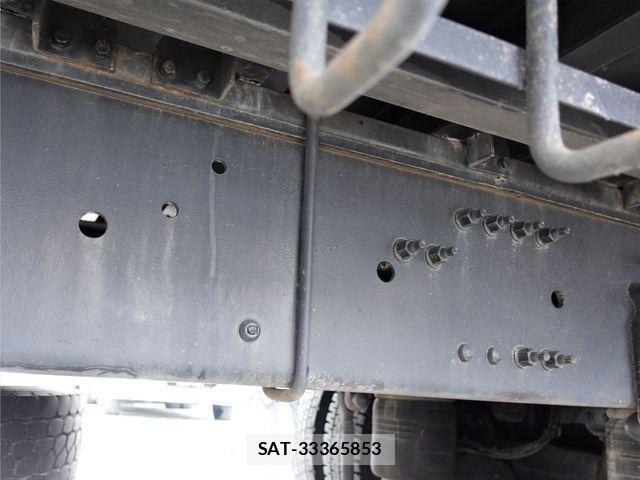Nissan QUON 2019-03 1372425-16
