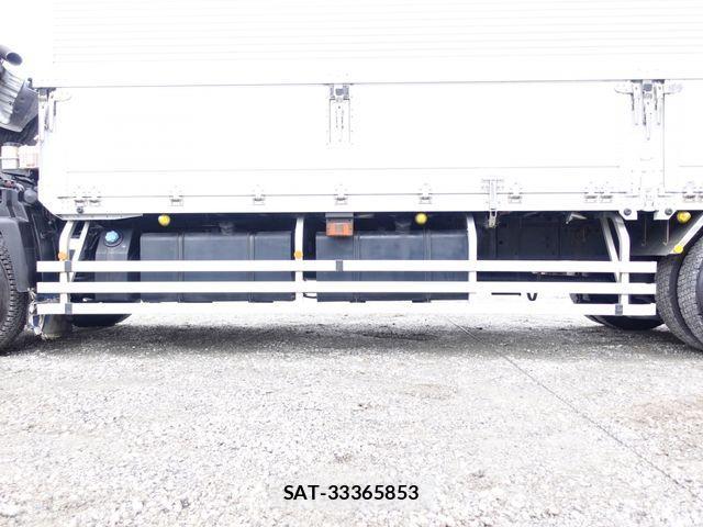 Nissan QUON 2019-03 1372425-18