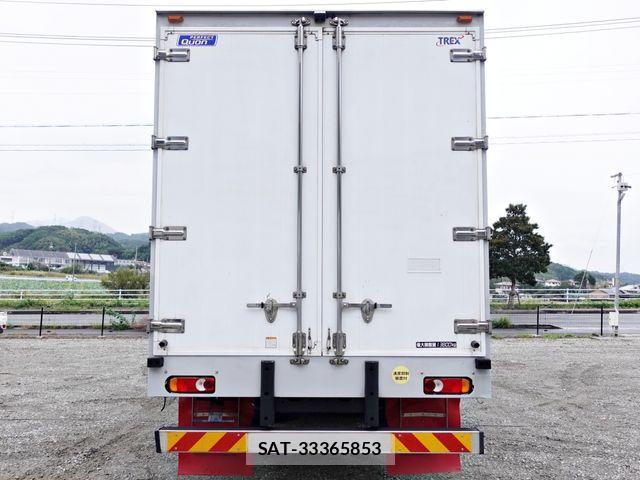 Nissan QUON 2019-03 1372425-5