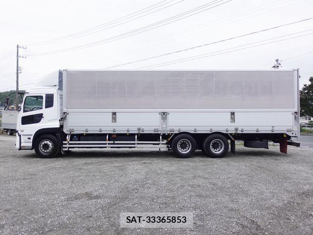 Nissan QUON 2019-03 1372425-6