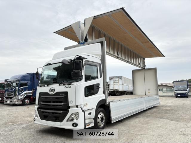 Nissan QUON 2023-04 1402960-8