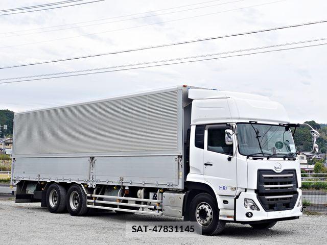 Nissan QUON 2018-12 1446683-0