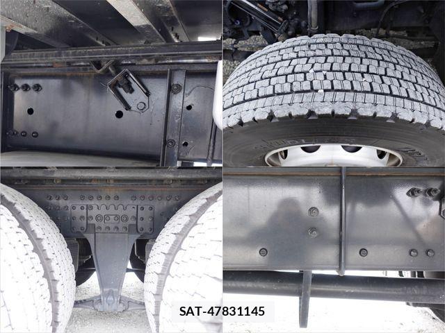 Nissan QUON 2018-12 1446683-14