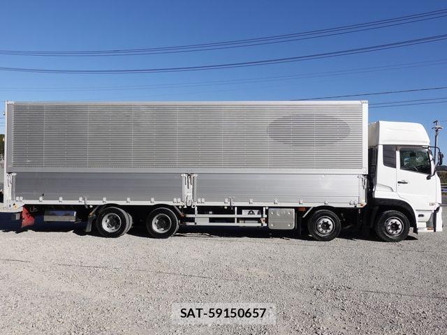 Nissan QUON 2018-03 1694737-3