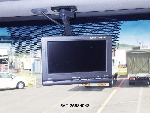 Nissan QUON 2019-03 1745529-17