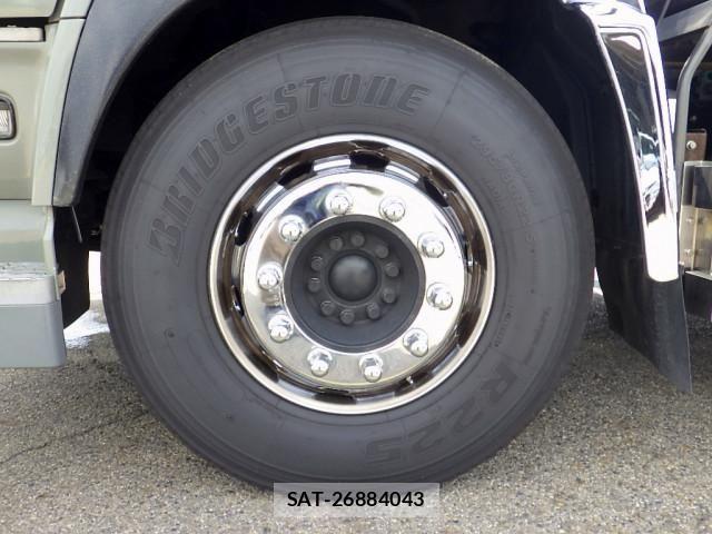 Nissan QUON 2019-03 1745529-27