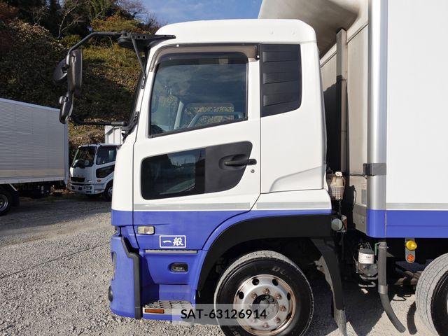 Nissan QUON 2018-10 1873086-13
