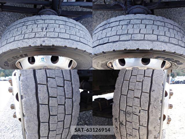 Nissan QUON 2018-10 1873086-17
