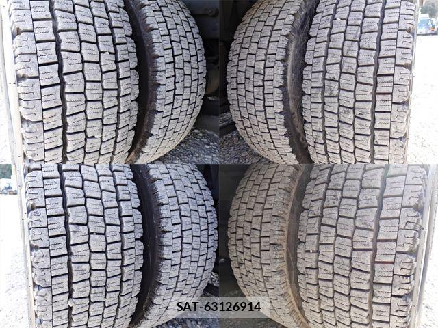 Nissan QUON 2018-10 1873086-18