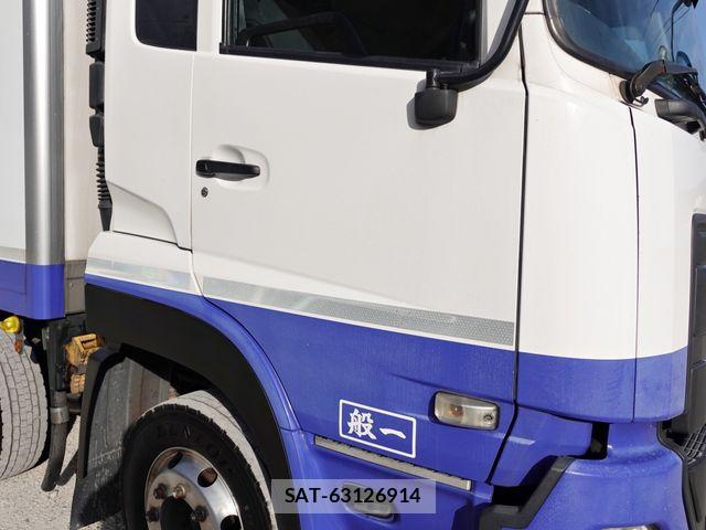 Nissan QUON 2018-10 1873086-5