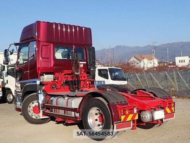 Nissan QUON 2021-09 1905380-4