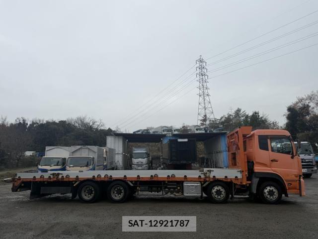 Nissan QUON 2014-11 2084960-5