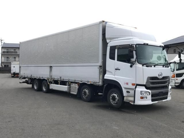 Nissan QUON 2017-12 2103520-1