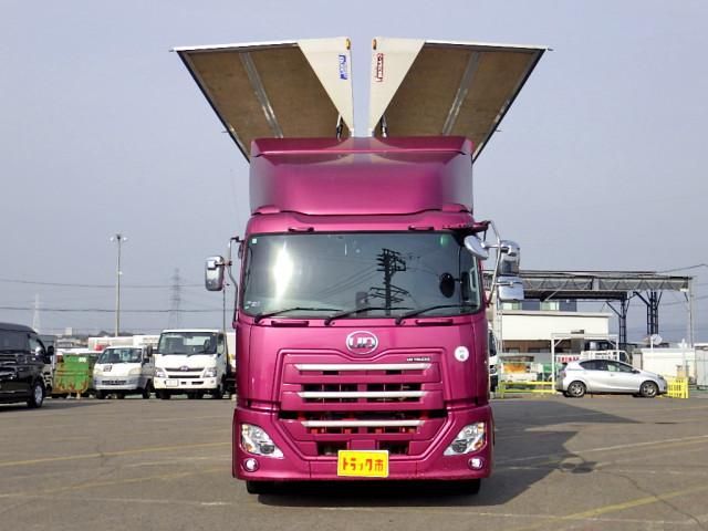 Nissan QUON 2019-05 2385947-2