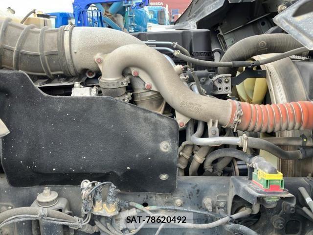 Nissan QUON 2020-07 2487761-17