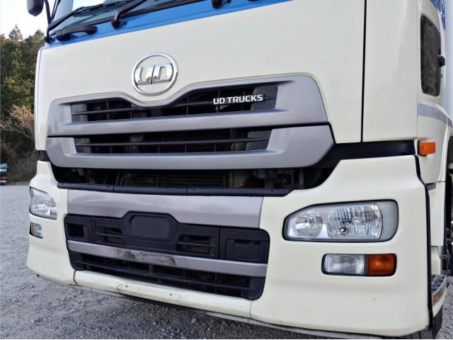 Nissan QUON 2015-04 2709553-5